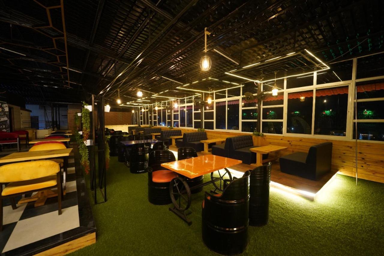 Arsh Executive Inn Dive Luaran gambar